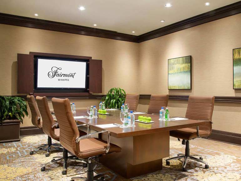 Fairmont-Meeting-Room